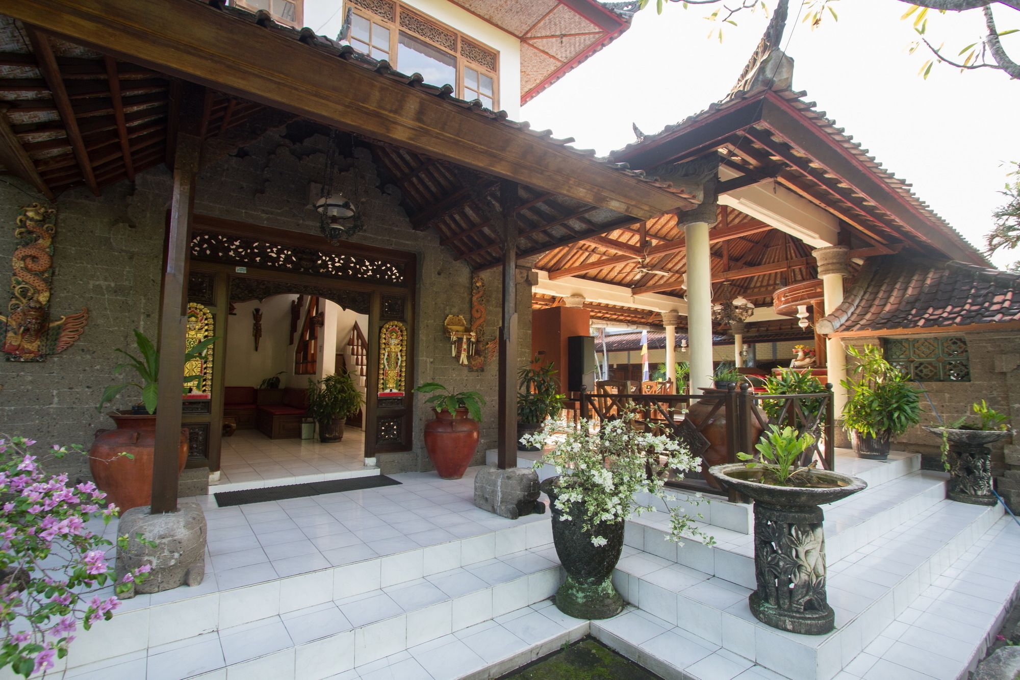 Hotel Bali Warma เดนปาซาร์ ภายนอก รูปภาพ